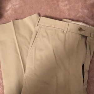 Straight leg khaki